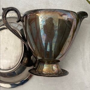 Rogers &Bro Antique Iridescent Silver Creamer N• 2304.